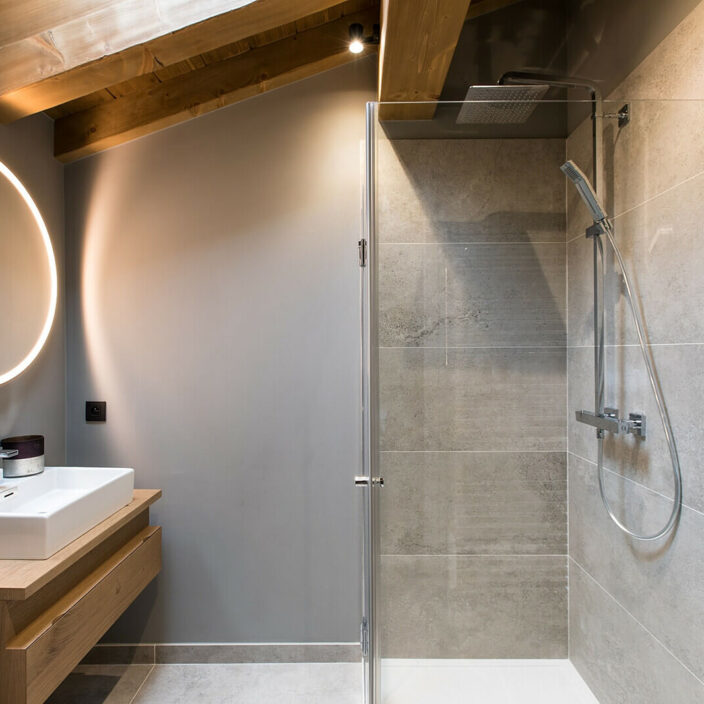 Ensuite shower room to Bedroom 2 with WC